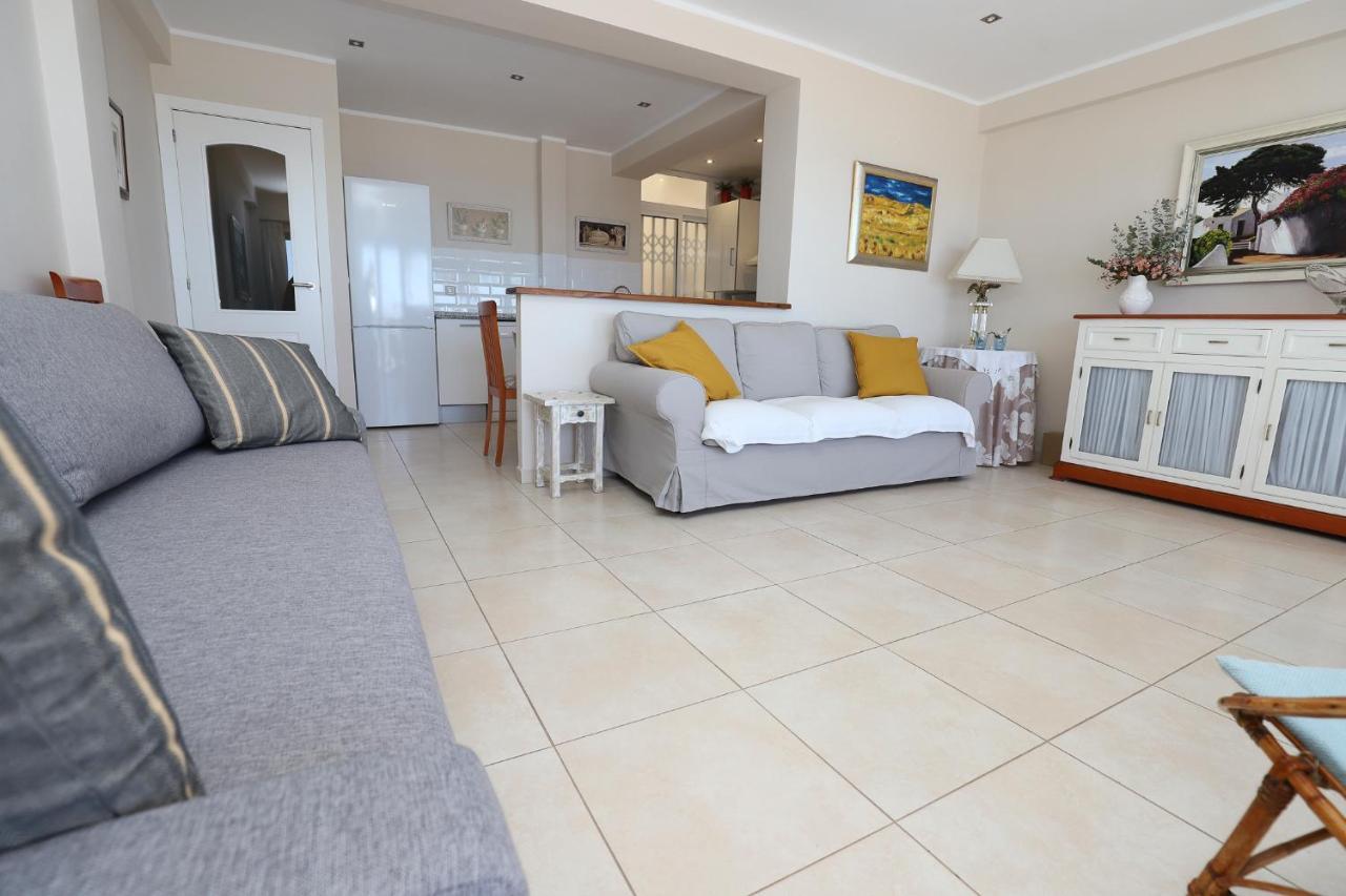 Differentflats Morsa Apartment Салоу Екстериор снимка